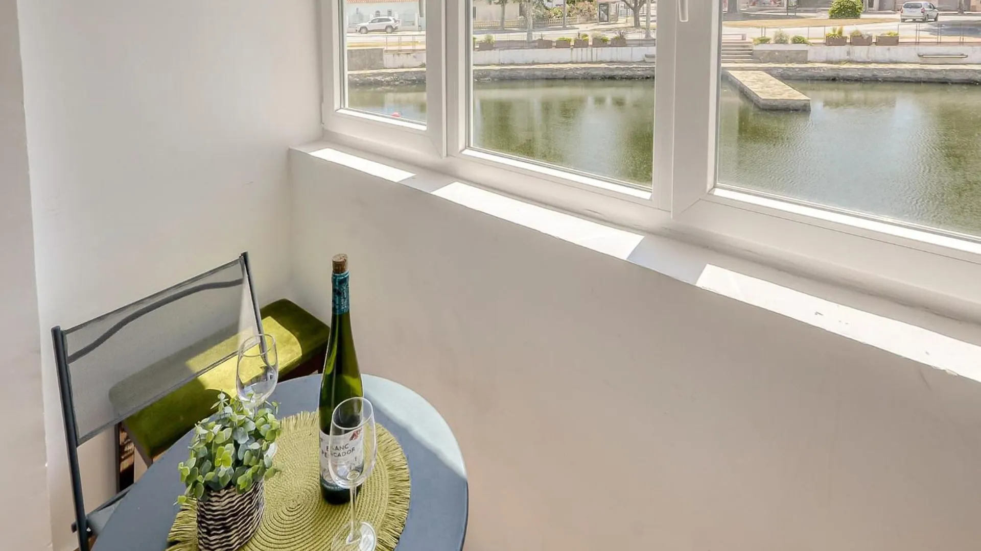 Fisherman House Near The Beach Empuriabrava Apartment